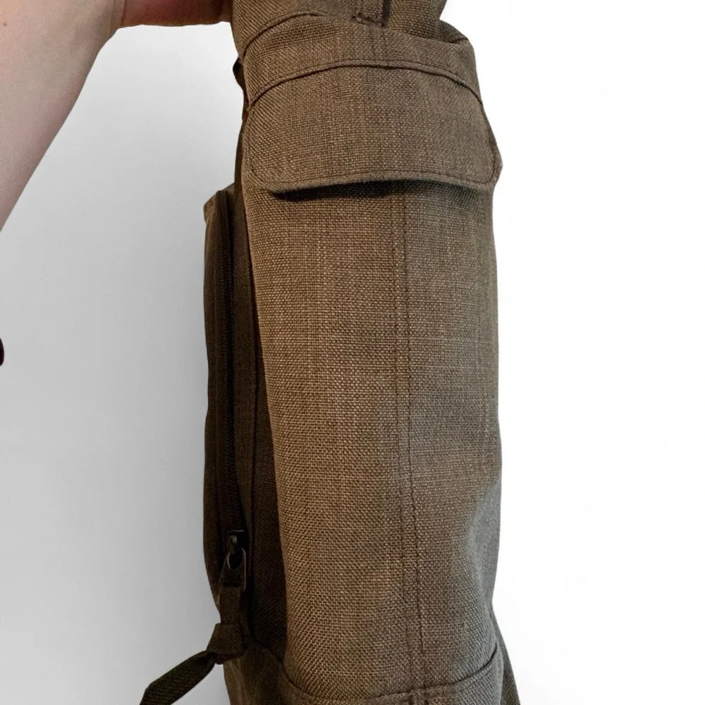 Ogio Hamptons laptop tote bag in brown/terra color w/ polka dot lining